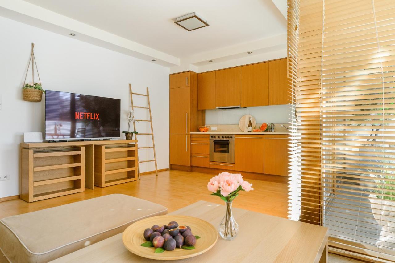 Lumina Apart With A Large Balcony Near Presidential Palace And River Varsóvia Exterior foto